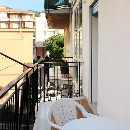 Casa Thalassa * צ'פאלו